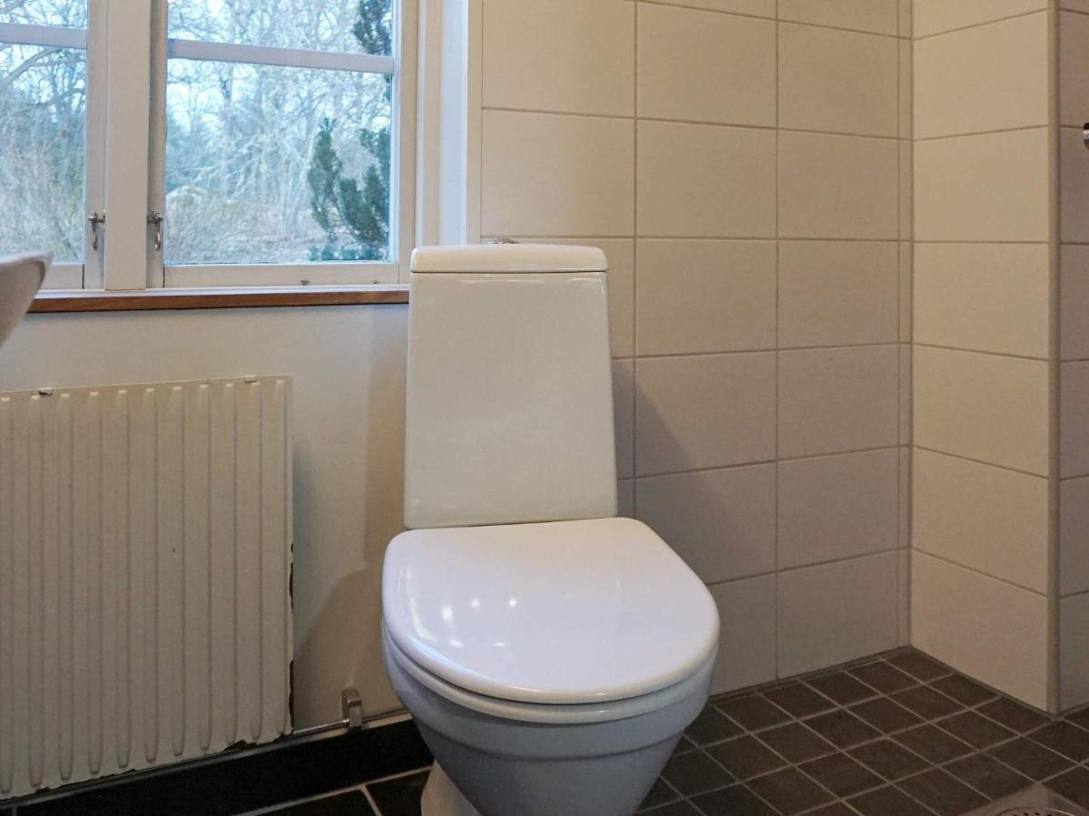 6 Person Holiday Home In Alsterbro Kättilstorp Kültér fotó